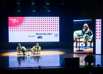 powiększ zdjęcie: People Culture TechFest